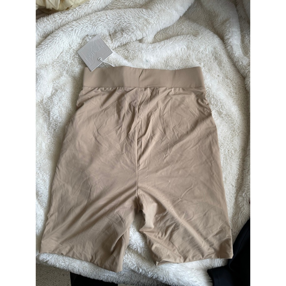 NWT MESHKI Cameryn Almond High Waisted‎ Bike Short Size S